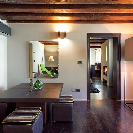 Appartement Charming House Iqs à Venise Extérieur photo