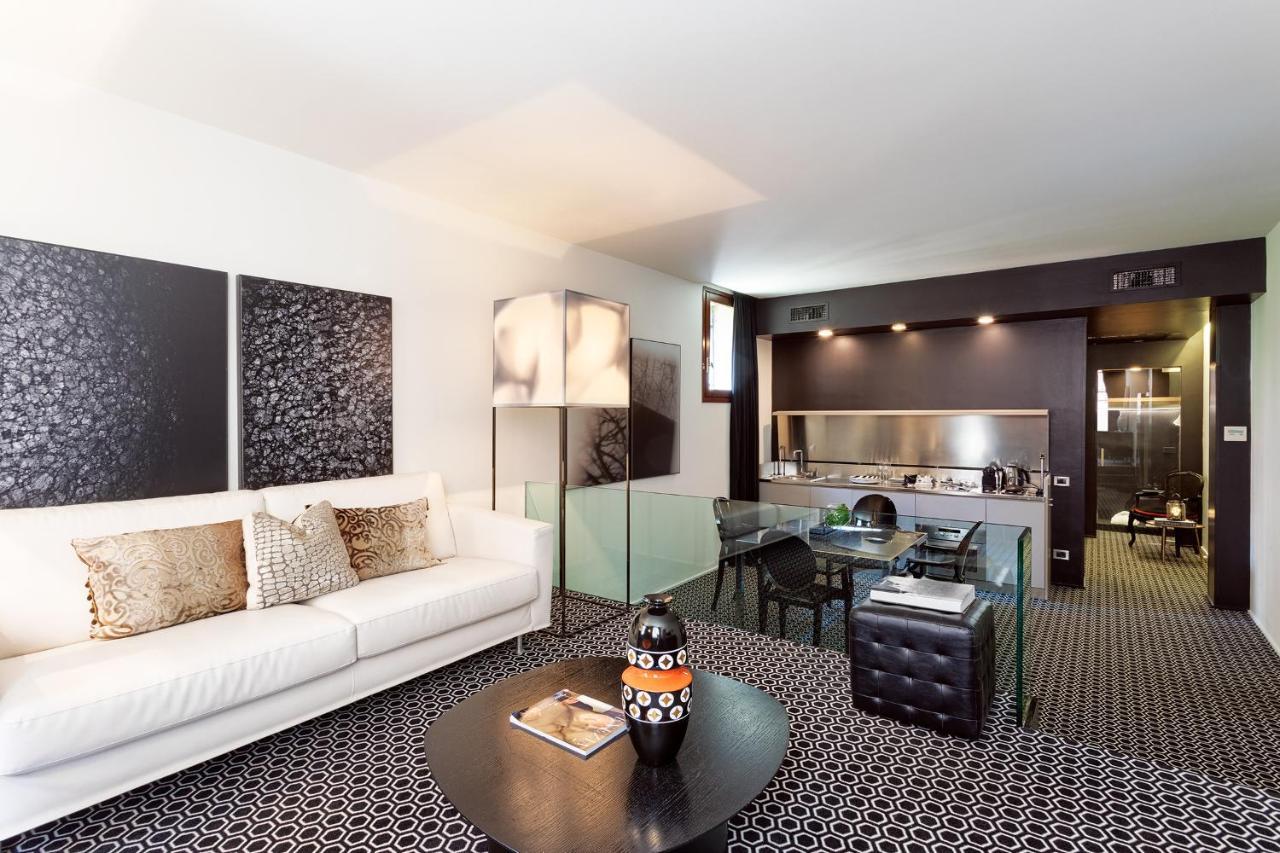 Appartement Charming House Iqs à Venise Extérieur photo